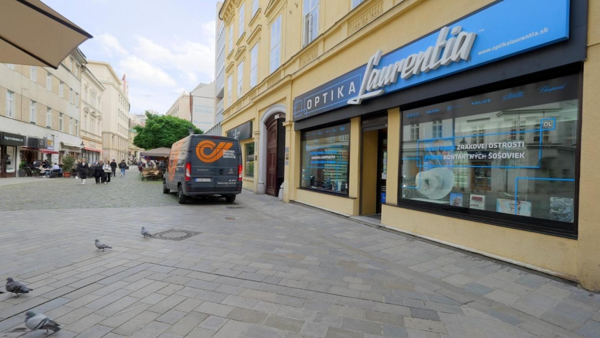 Velky 3I Apartman V Centre Mesta ブラチスラヴァ エクステリア 写真